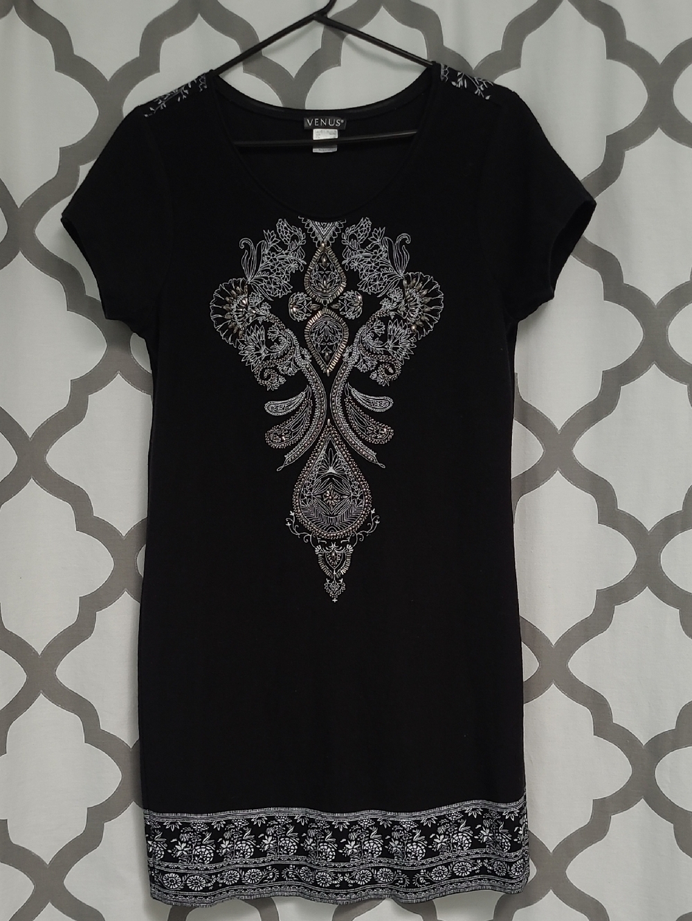 VENUS Black Short Sleeve Dress with Silver Paisley Motif